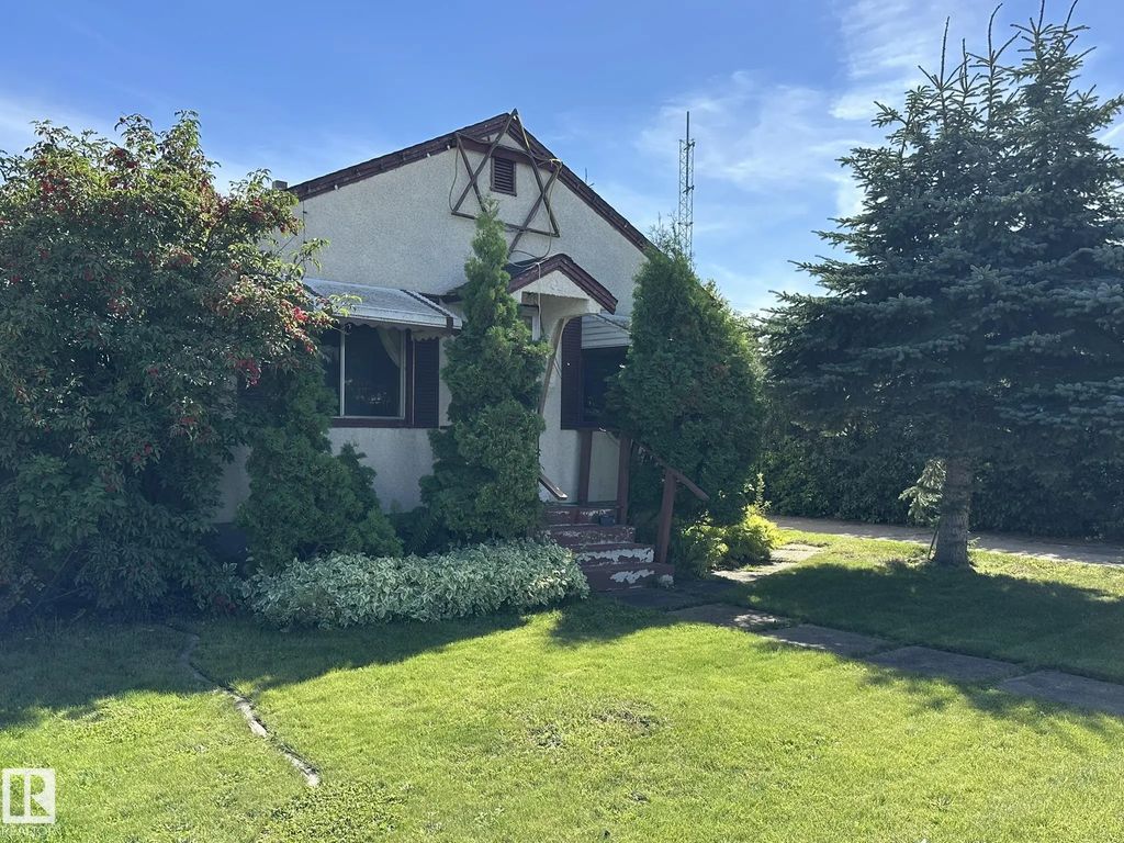 291 White Earth Street, Smoky Lake Town