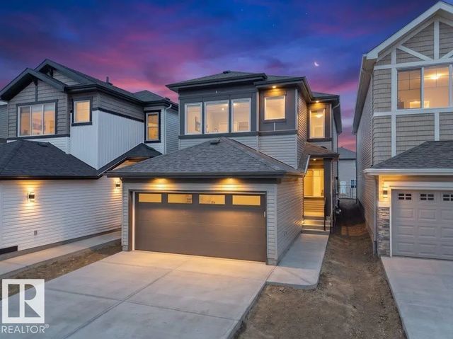 912 17 Ave Nw, Edmonton
