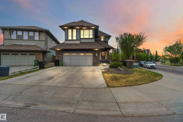 247 Ambleside Drive Sw, Edmonton