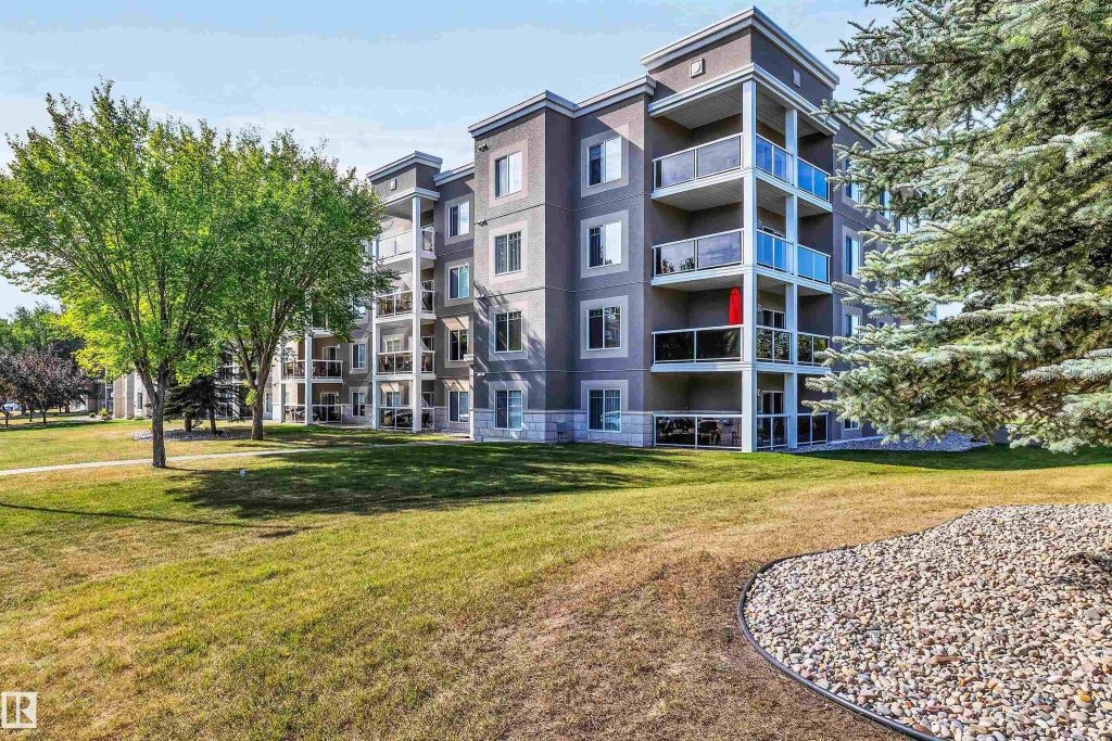 441 78b Mckenney Avenue, St. Albert