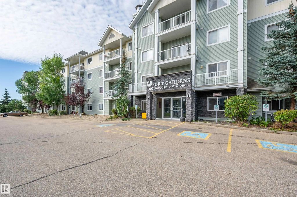 130 50 Woodsmere Close, Fort Saskatchewan