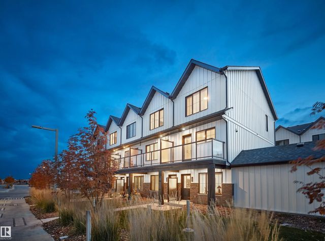 4 150 Cashman Crescent Sw, Edmonton