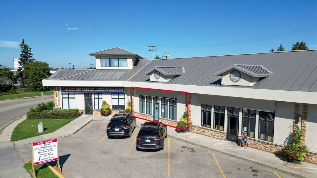First Avenue, Spruce Grove