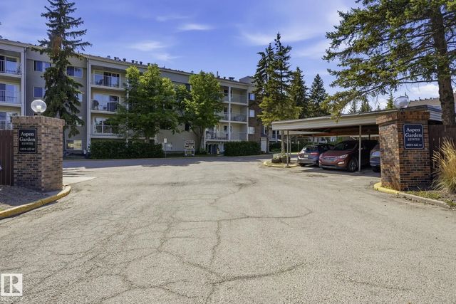 215 4404 122 Street Nw, Edmonton