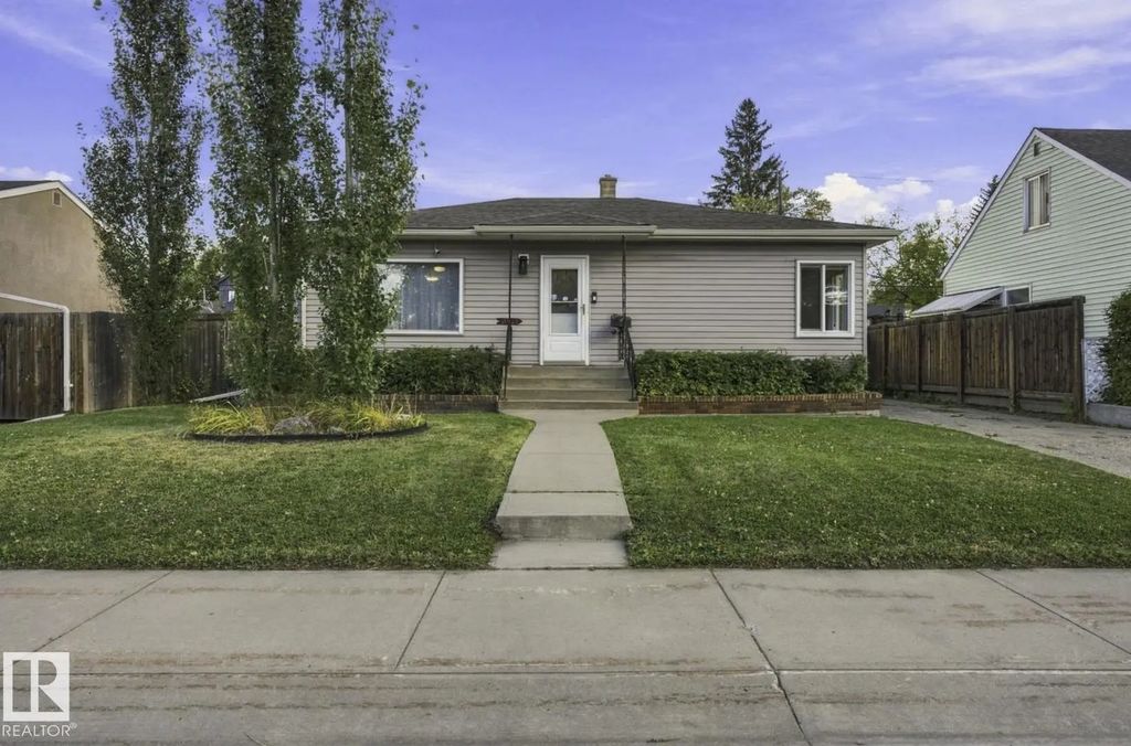 11928 127 Street, Edmonton