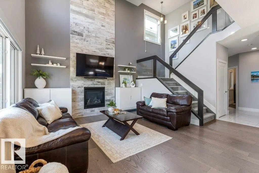 1714 Tanager Close, Edmonton