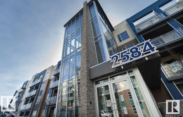 Edmonton Real Estate: Condo / Townhouse Property for Sale in Ambleside
