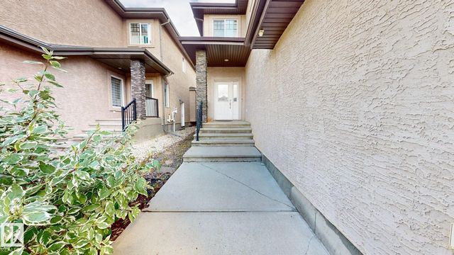 1232 Cunningham Drive Sw, Edmonton