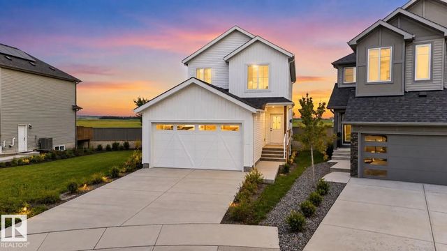 13 Enns Crest, Fort Saskatchewan