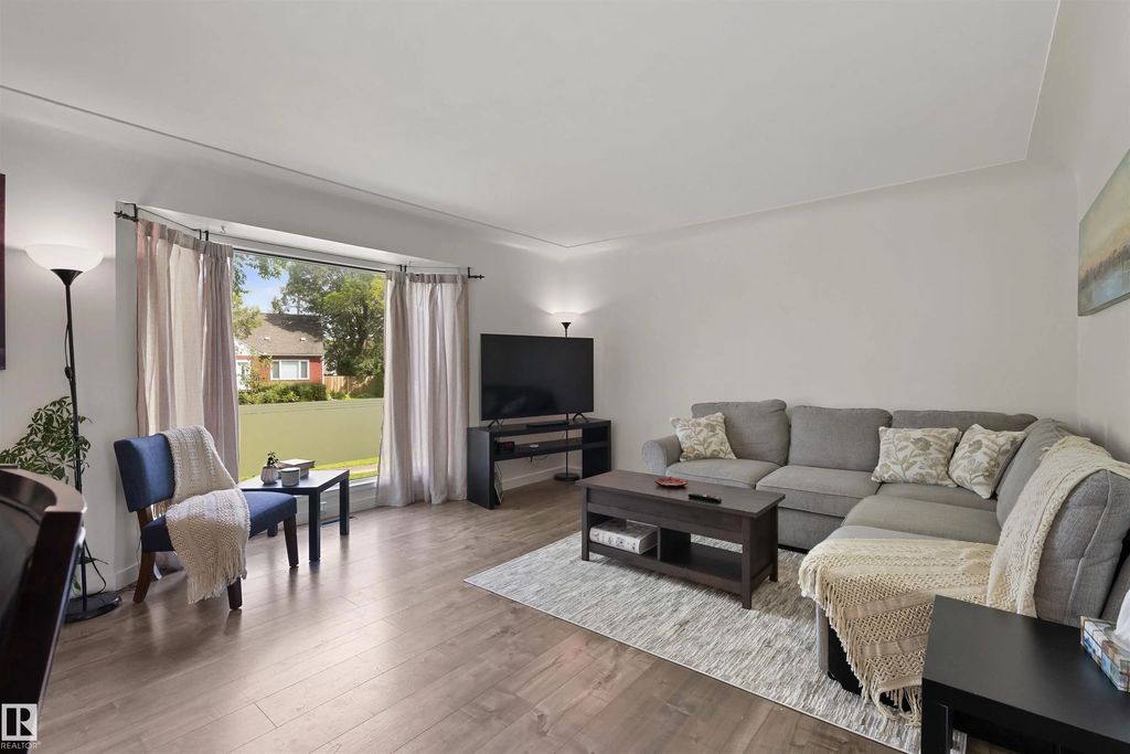 10994 135 Street, Edmonton