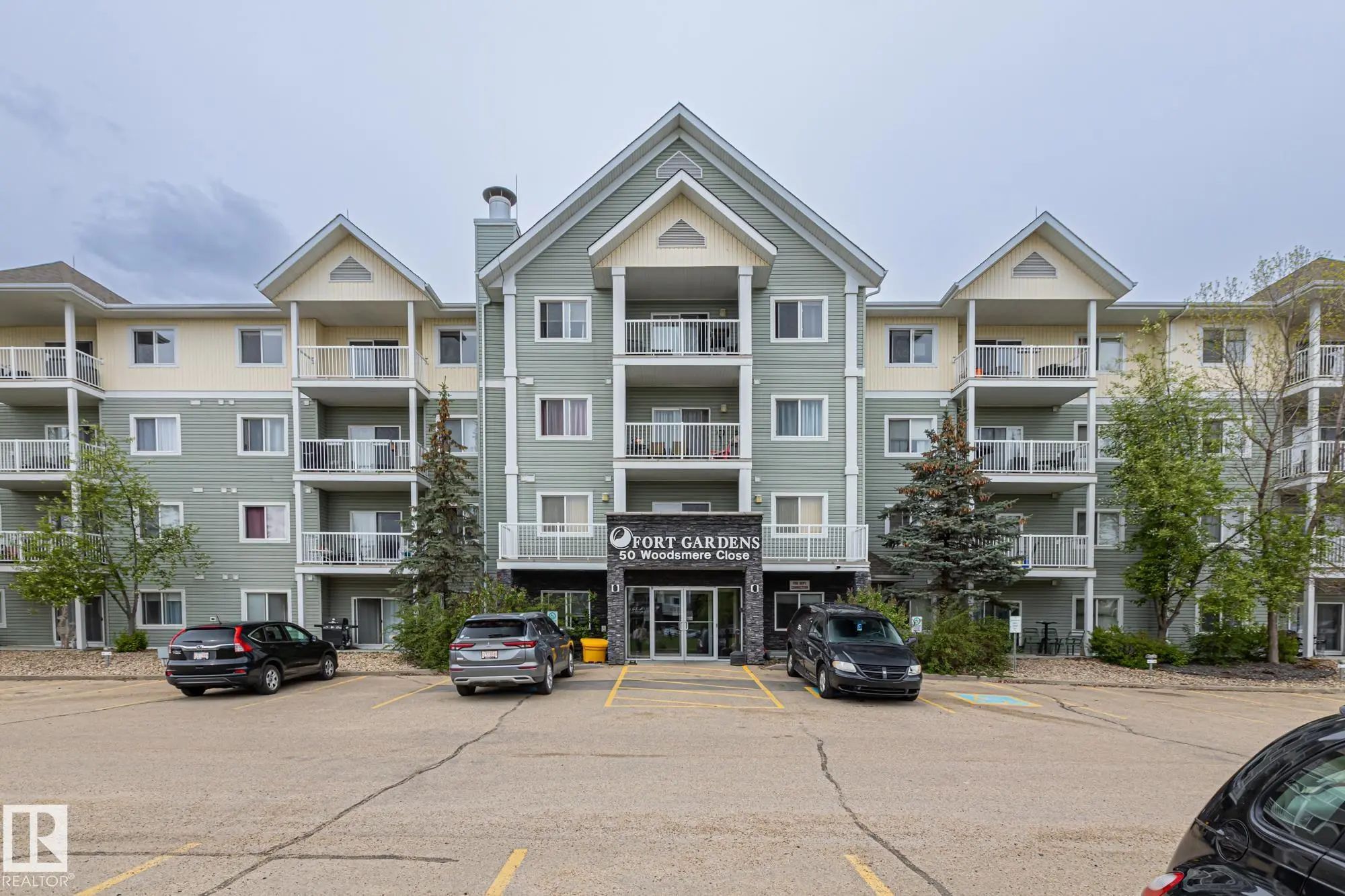 Real Estate Listing in Westpark_FSAS, Fort Saskatchewan