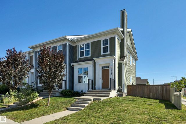2605 Maple Way Nw, Edmonton