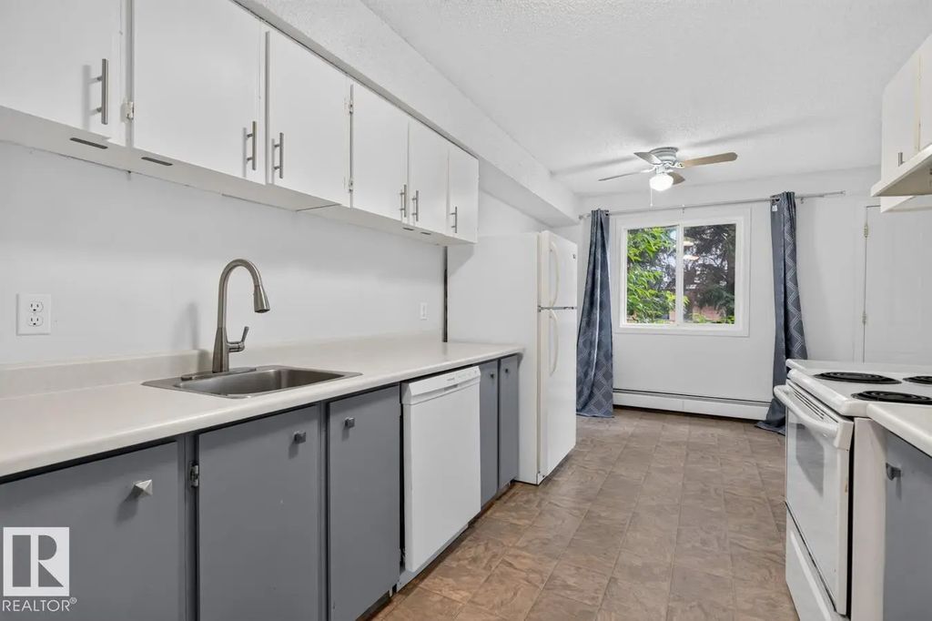 237 Woodvale Road, Edmonton