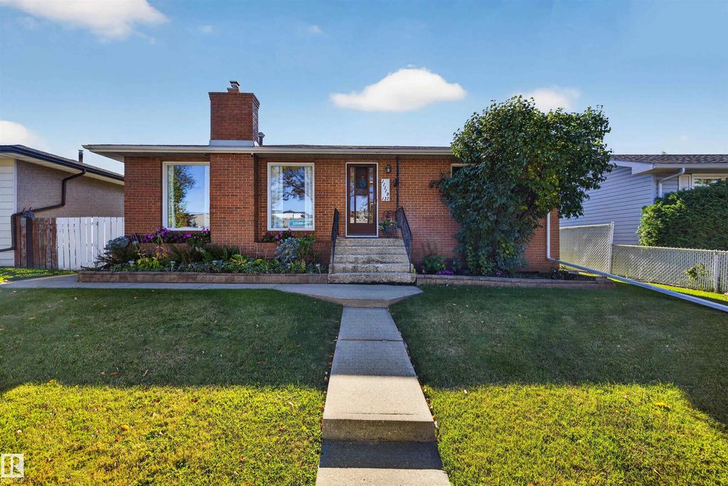 11119 137 Avenue, Edmonton