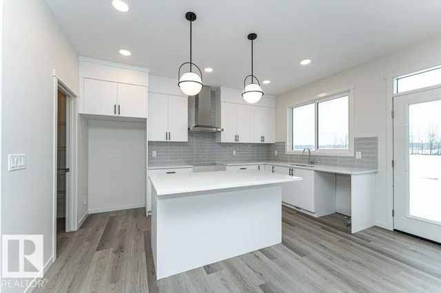2308 160 Street Sw, Edmonton