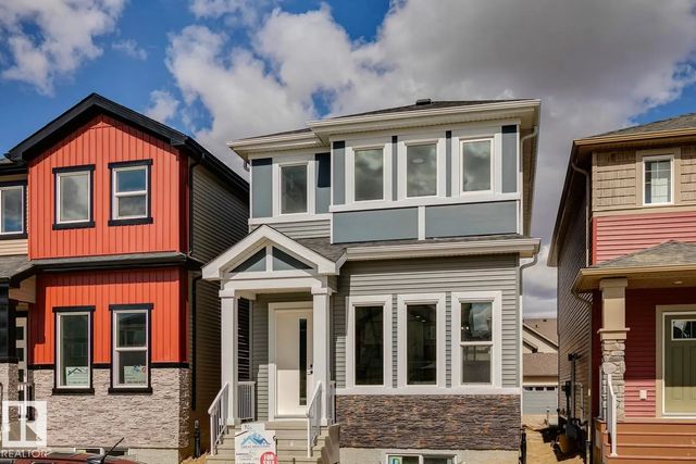 Morinville Real Estate: Single Family Property for Sale in Morinville