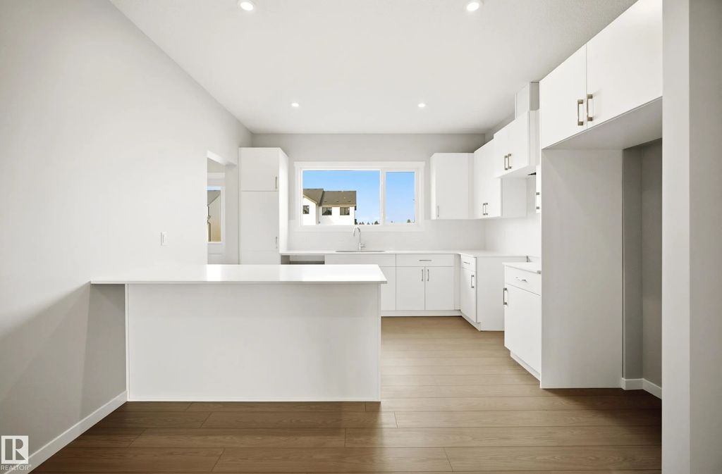 19616 30 Avenue, Edmonton