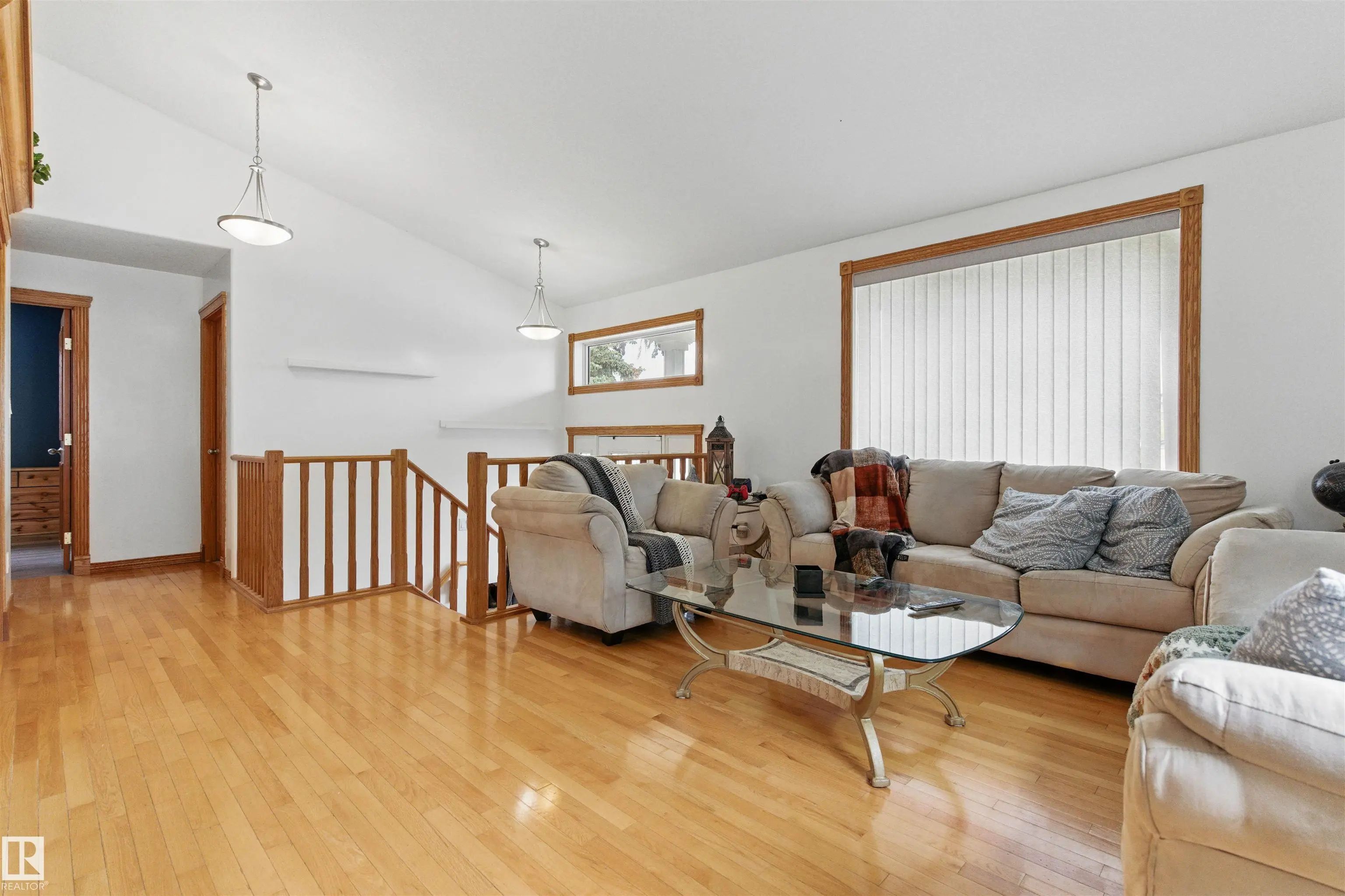 Photo for MLS®# E4502408 - home for sale at 9716 160 Street Northwest, Glenwood (Edmonton), Edmonton AB