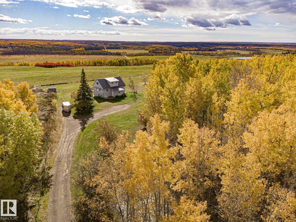 203 1414 Hwy 37, Rural Lac Ste. Anne County