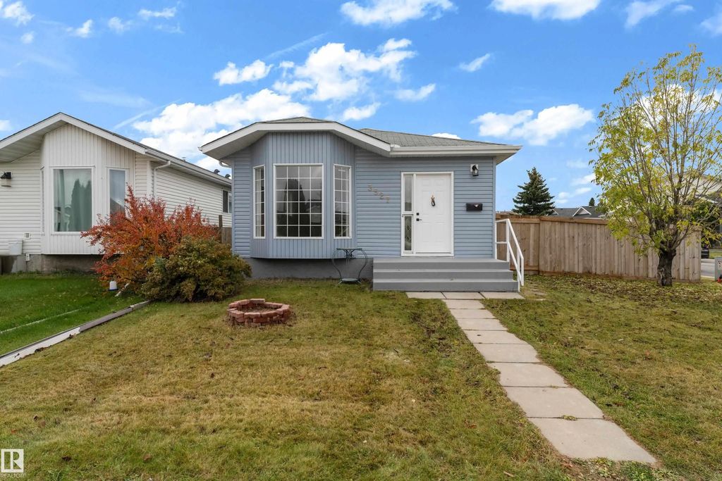 3527 44a Avenue, Edmonton