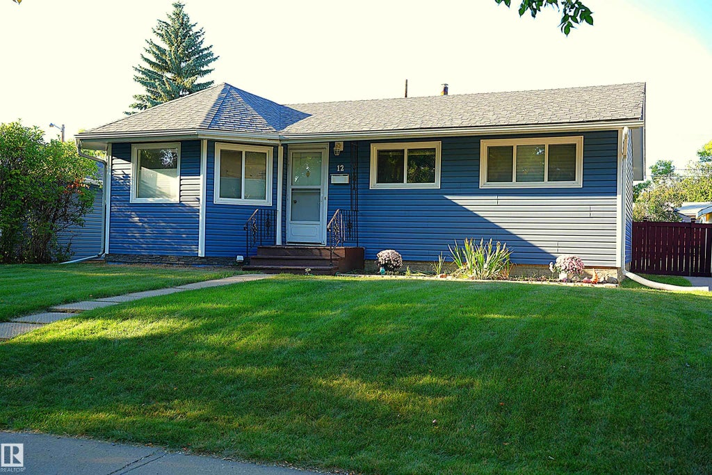 12 Granite Avenue, St. Albert