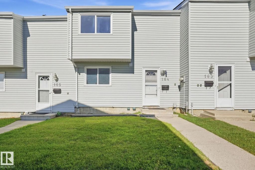 164 Dickinsfield Court, Edmonton