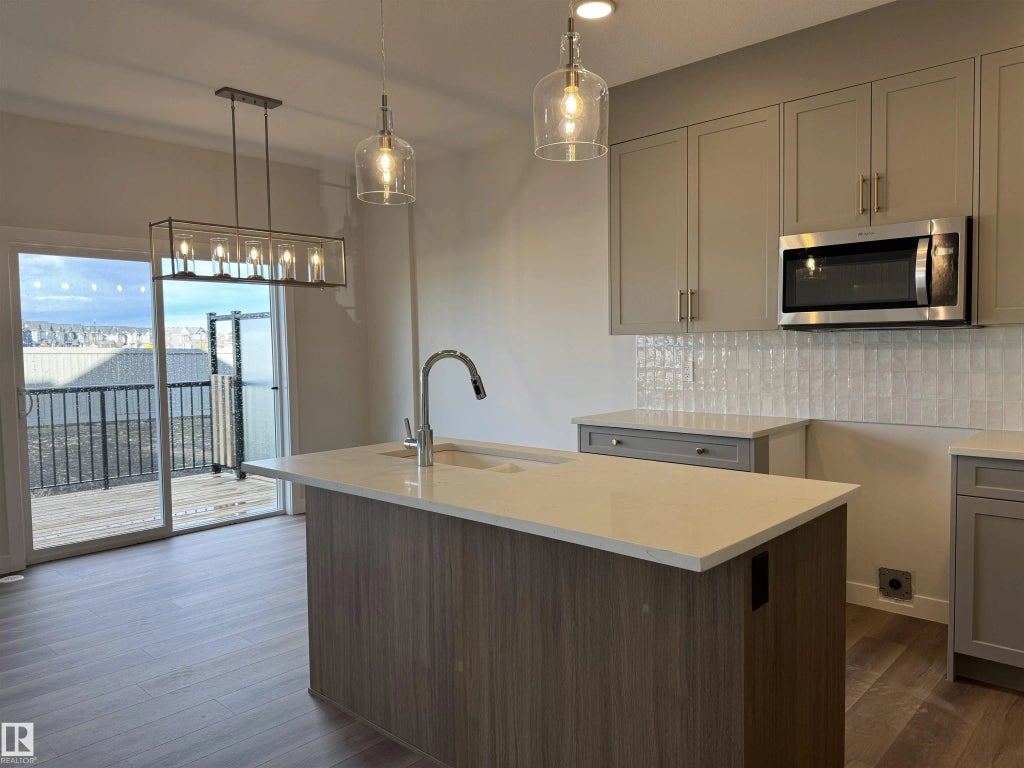 3312 Roy Brown Way, Edmonton