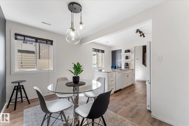 281 Lancaster Terrace Nw, Edmonton