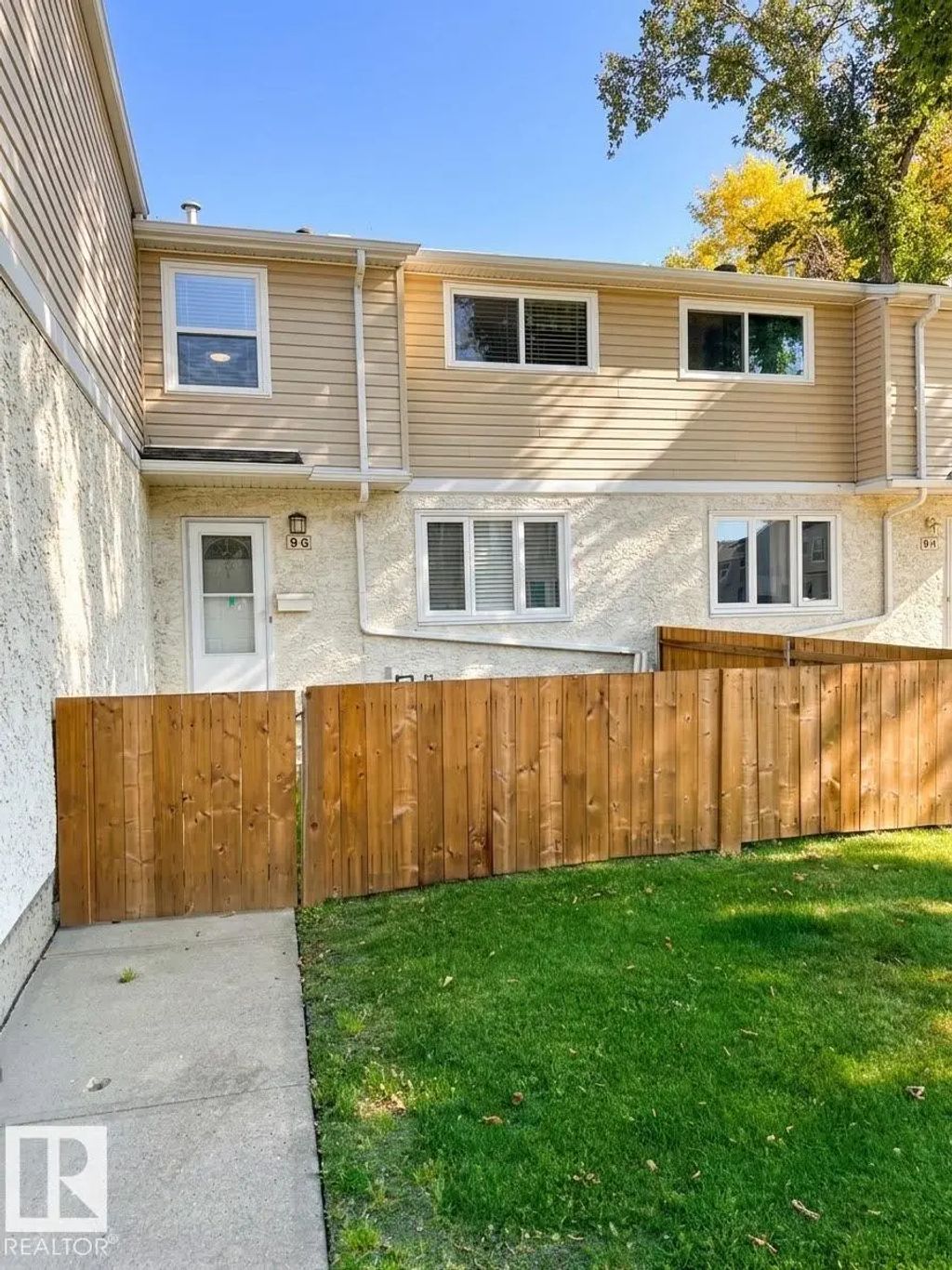 9g Clareview Village, Edmonton
