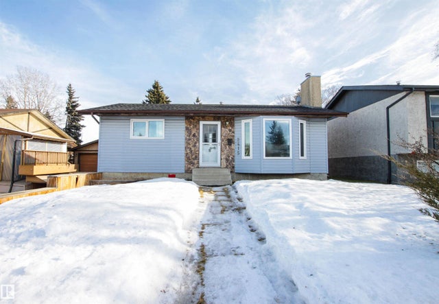 2415 49a Street Nw, Edmonton