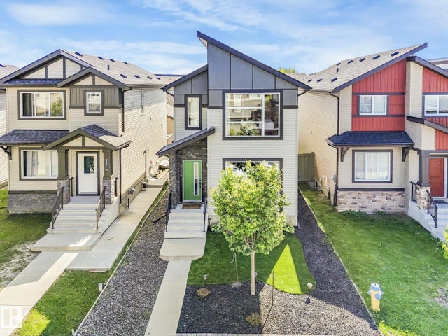 6693 Cardinal Road Sw, Edmonton