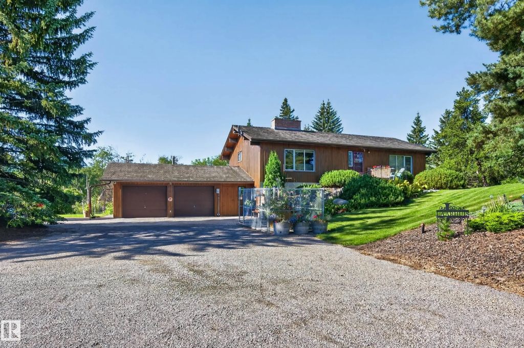 49 53127 Range Road 211, Rural Strathcona County