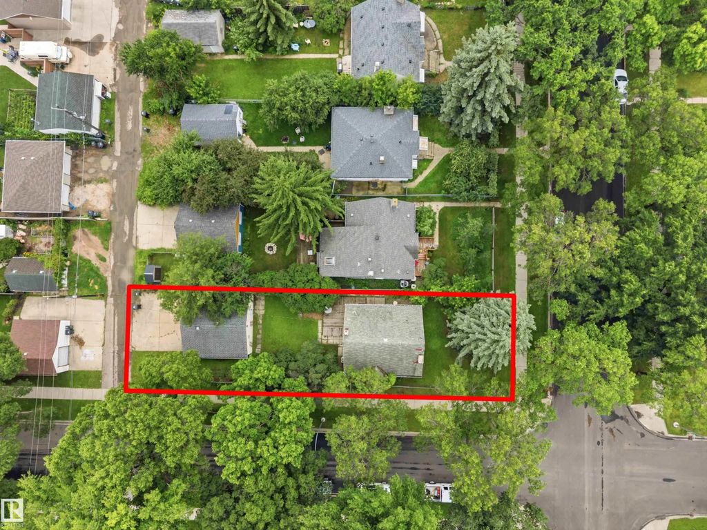 12243 104 Street, Edmonton