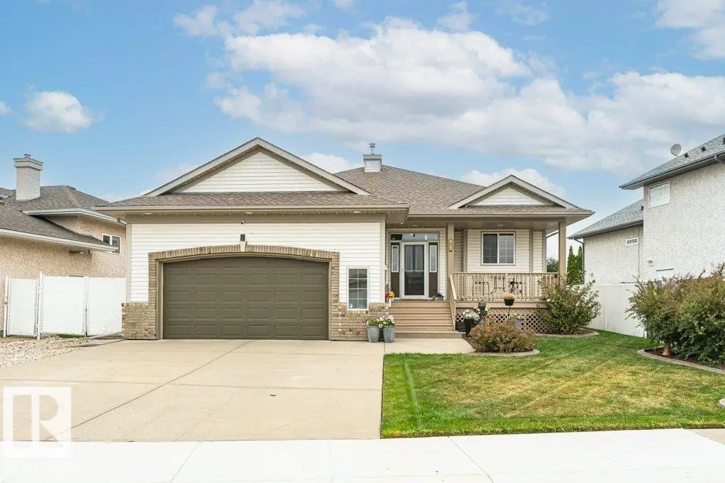 16532 75 Street, Edmonton