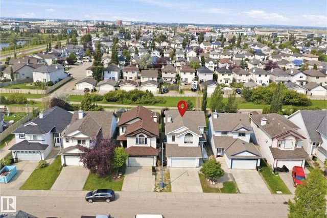 714 87 Street Sw, Edmonton