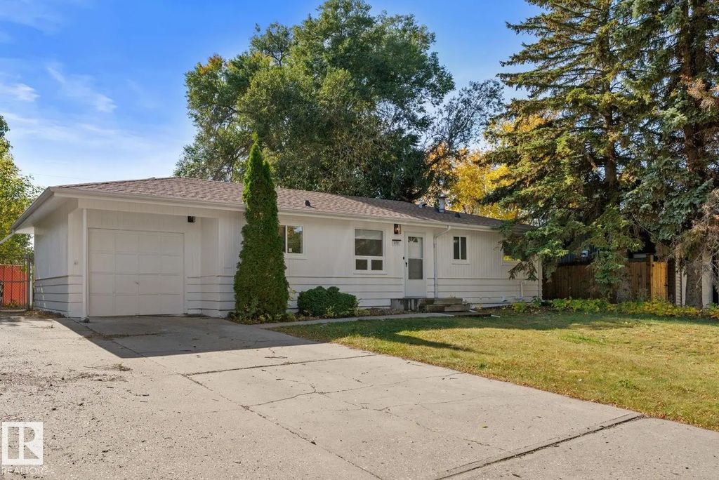 970 Alder Ave, Sherwood Park