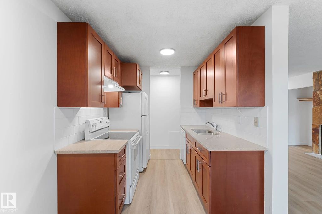 108 14004 26 Street, Edmonton
