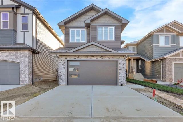 1115 Gyrfalcon Crescent Nw, Edmonton