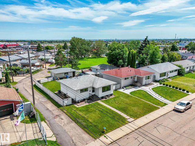 13323 58 Street Nw, Edmonton