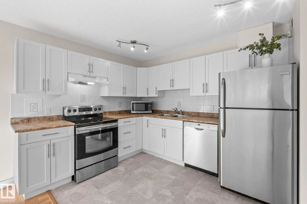 1210 9710 105 Street, Edmonton
