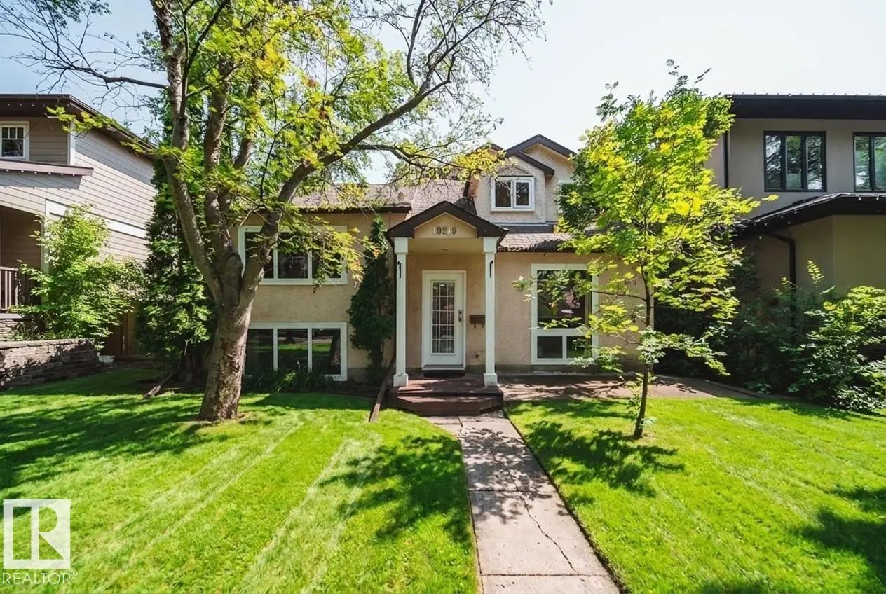 Single Family Home for Sale in Edmonton, AB