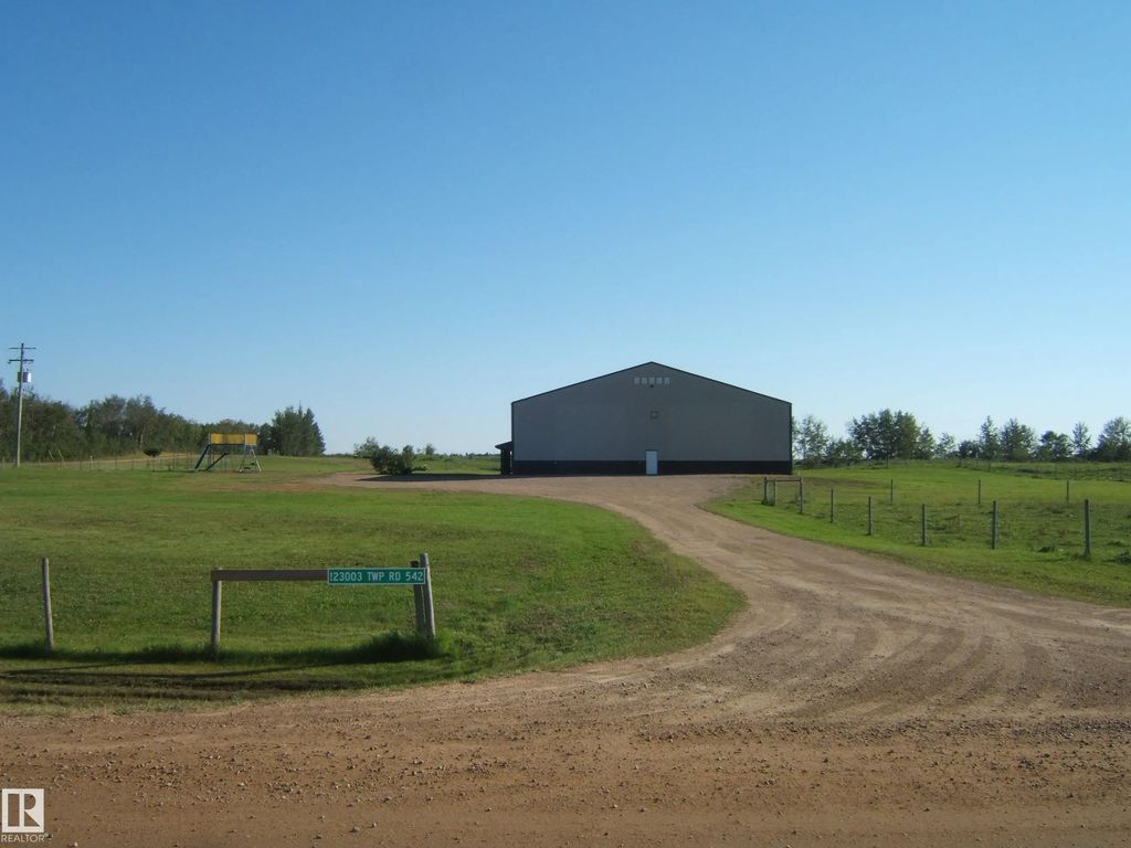 123003 Twp Rd 542, Rural Two Hills County