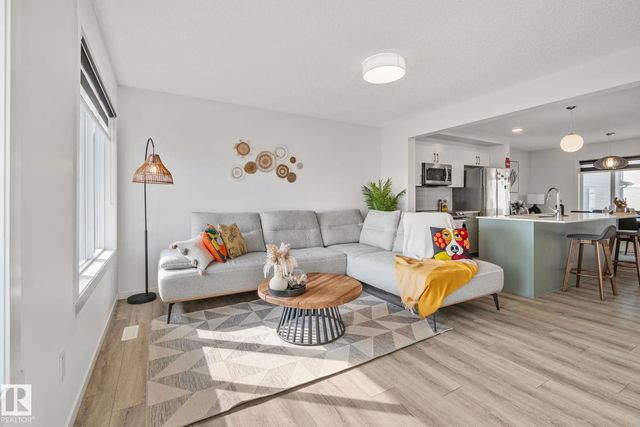60 1530 Tamarack Boulevard Nw, Edmonton