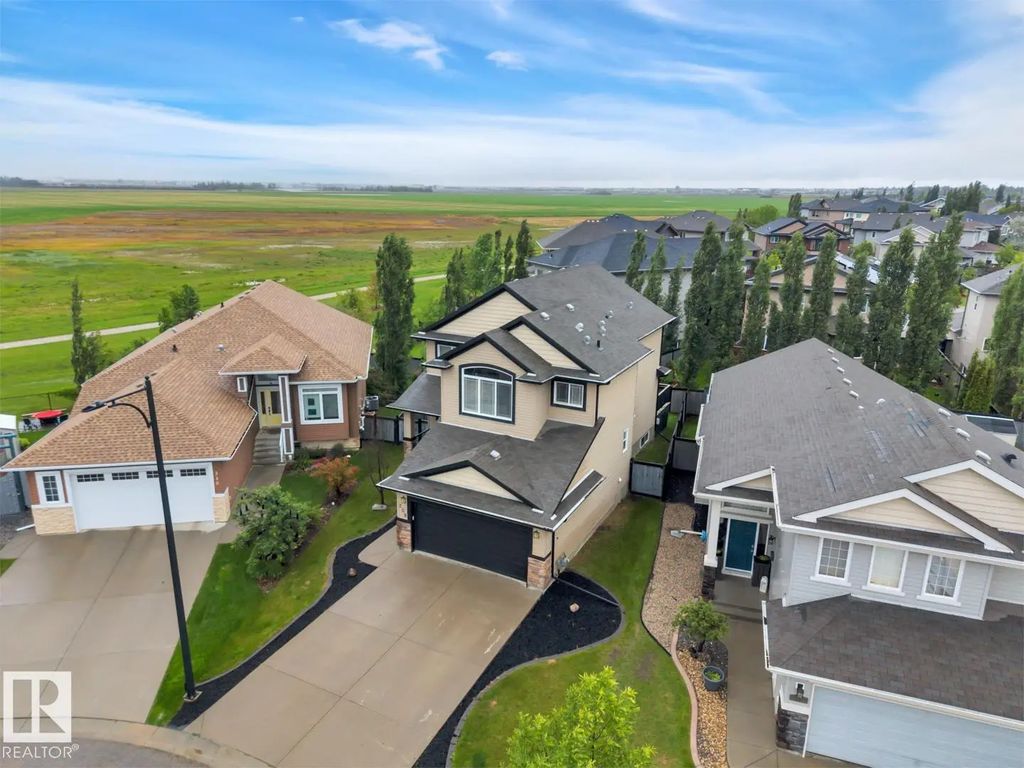 208 Bridgeport Close, Leduc