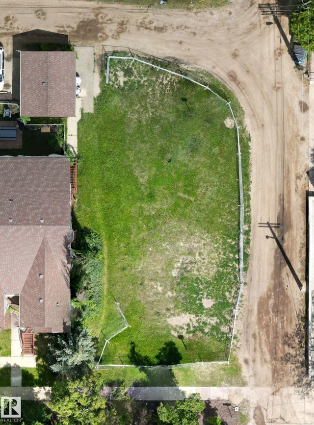 9318 104 Avenue Nw, Edmonton