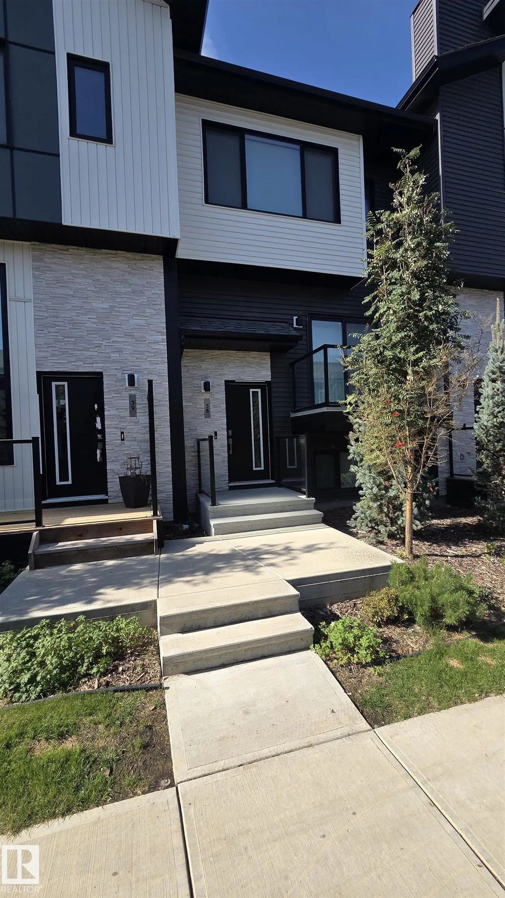 38 1729 Keene Crescent, Edmonton