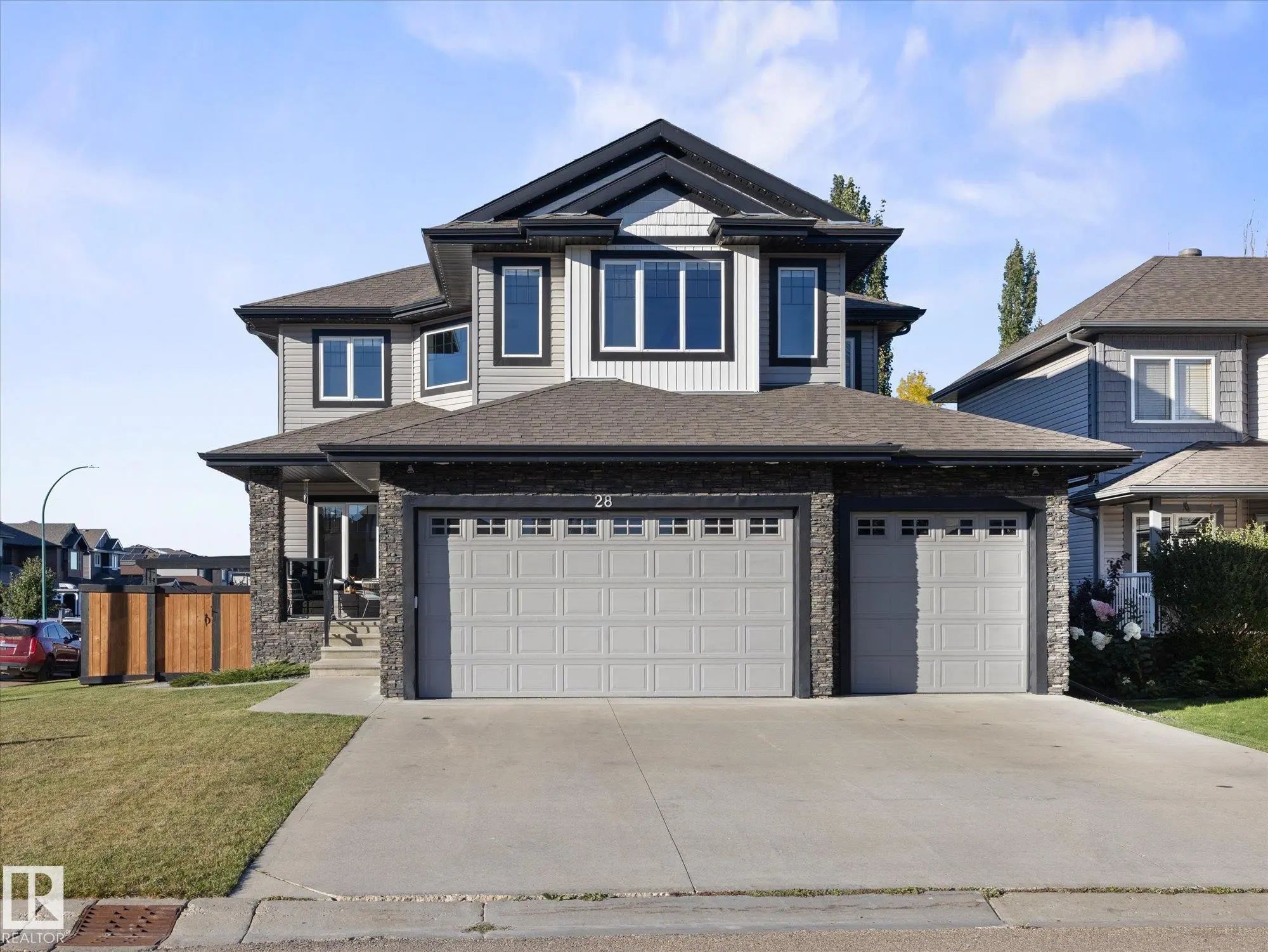 Single Family Property for Sale at 28 Danfield Place, Spruce Grove: MLS®# E4507784