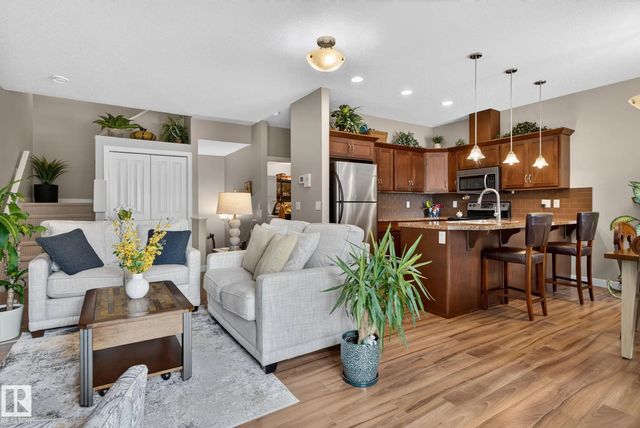 91 7293 South Terwillegar Drive Nw, Edmonton