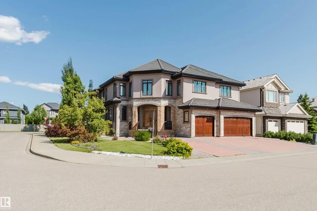4103 Westcliff Heath Heath Sw, Edmonton