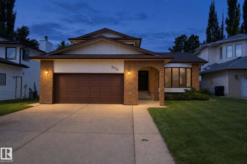 5828 181 Street, Edmonton